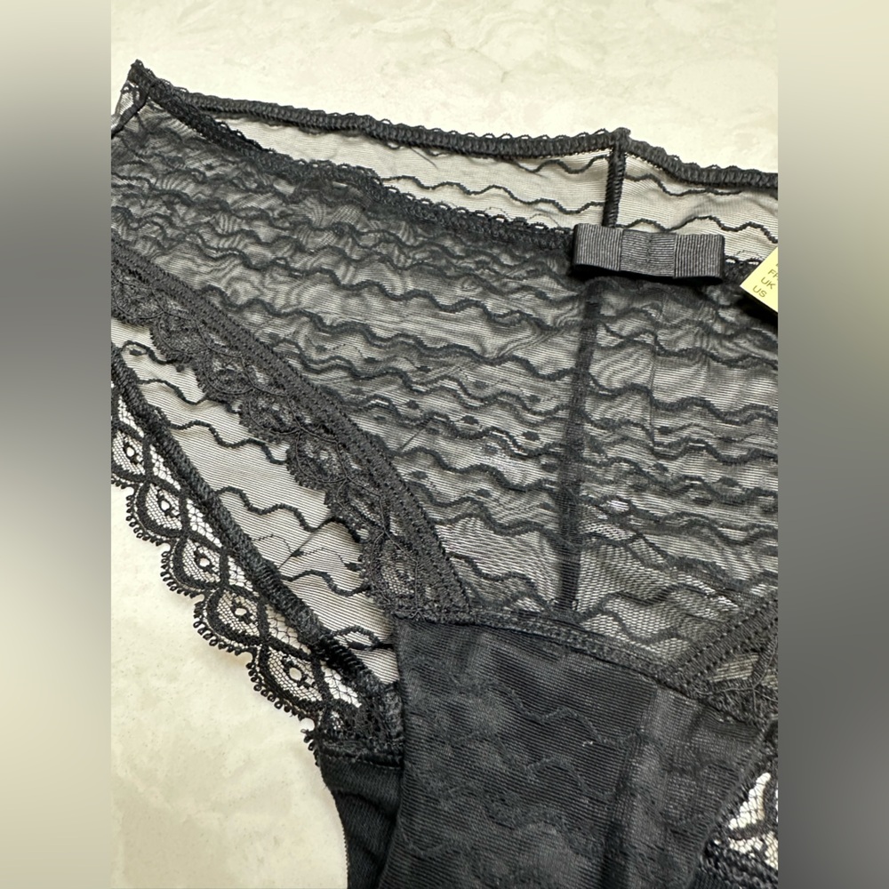 Chic Black Lace Women's Panties, NWT - Picture 3 of 7
